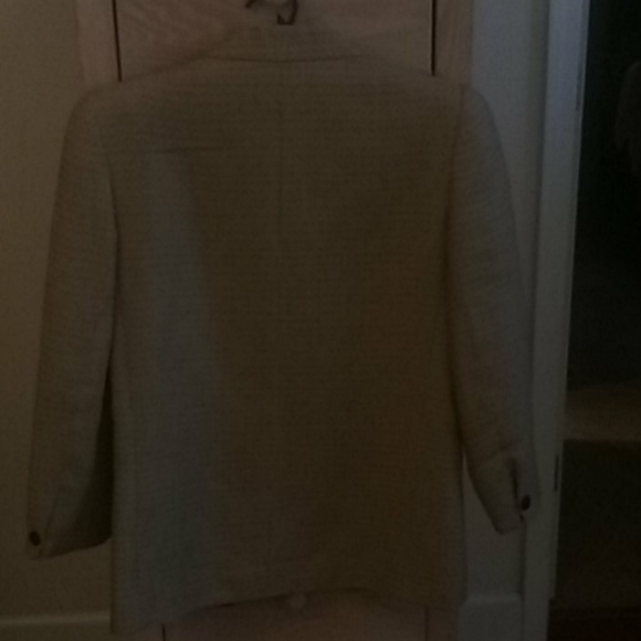 Jacket - Picture 5 of 6